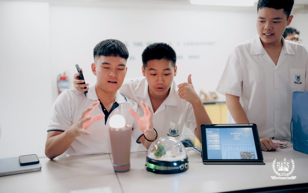 ​Grades 11-12 STEM Projects 2025!